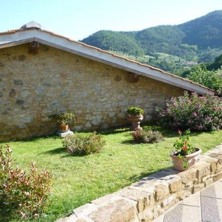 Agriturismo Casa Belvedere Bacchereto Екстериор снимка